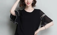 小东西几天不见喷到处都是水